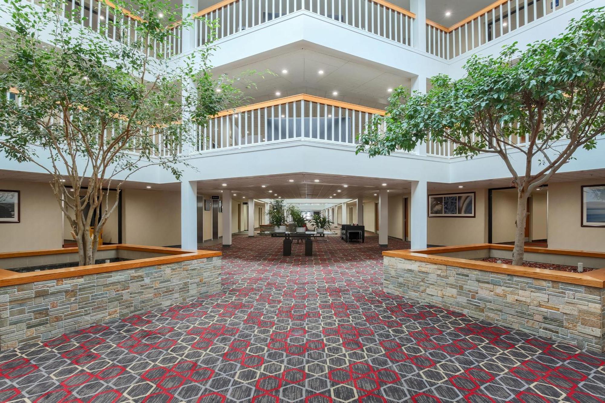 Four Points By Sheraton Hotel